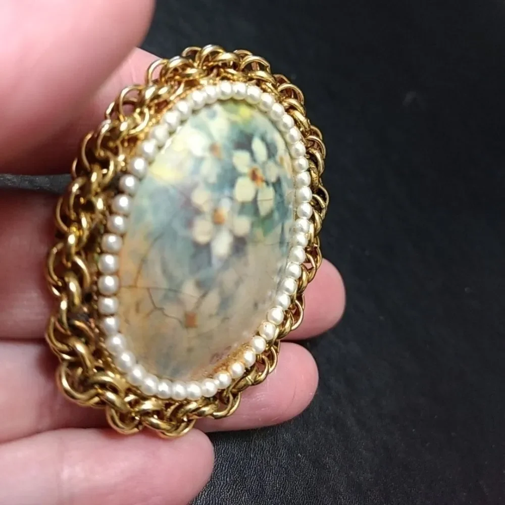 Handmade vintage painted egg brooch